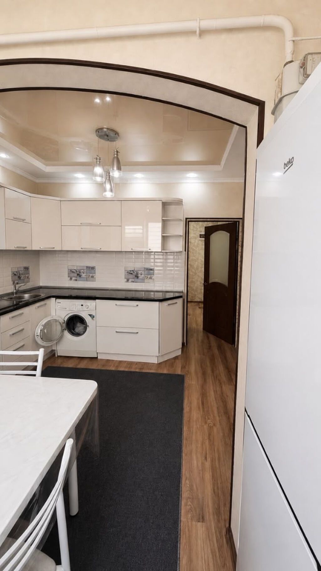 2 комнаты, 67 м², 106 серия улучшенная, 3 этаж, Евроремонт: фото 3