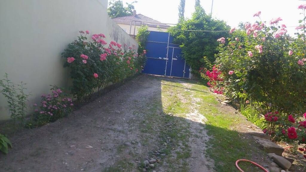 4 otaqlı, 182 kv. m, Kredit yoxdur, Orta təmir