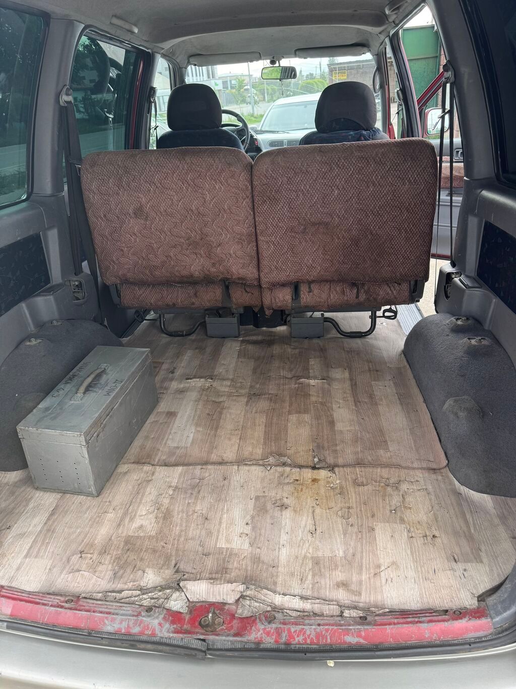 Nissan Serena: 2000 г., 1.6 л, Механика, Бензин, Минивэн: фото 5