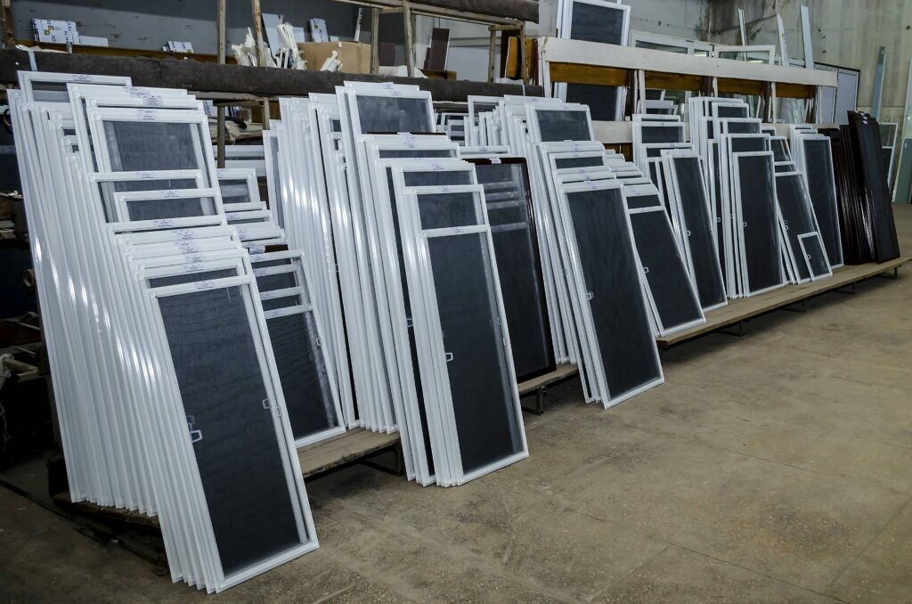 Внутренние (вставные, съёмные) москитные сетки в | Договорная ...