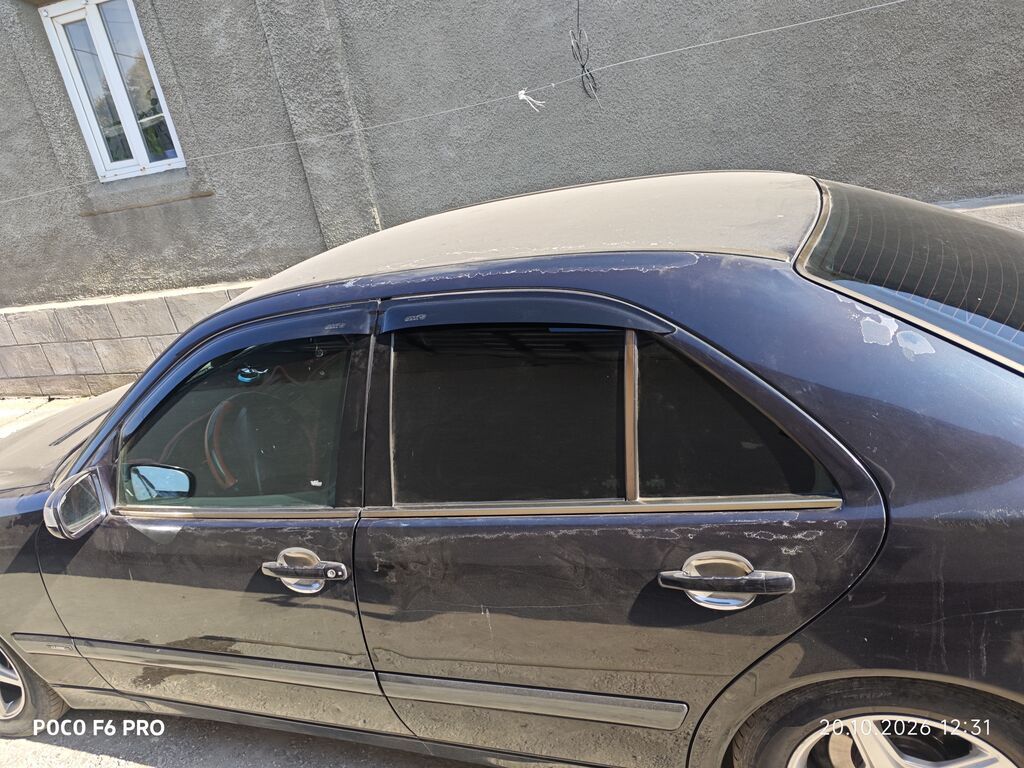 Mercedes-Benz E-Class: 2000 г., 2 л, Механика, Бензин, Седан: фото 4