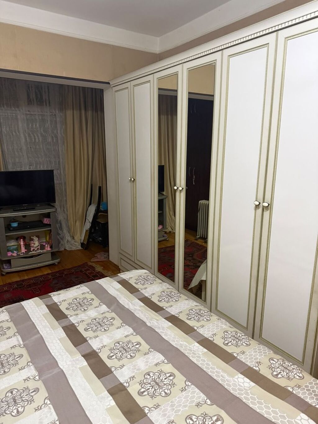 Продаётся 3-комнатная квартира в старом фонде, Əhmədli, 80 м², 175 000 AZN, фото 2 / 9