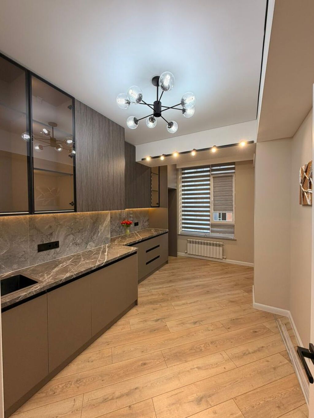 2 комнаты, 60 м², Элитка, 10 этаж, Дизайнерский ремонт — фото 3