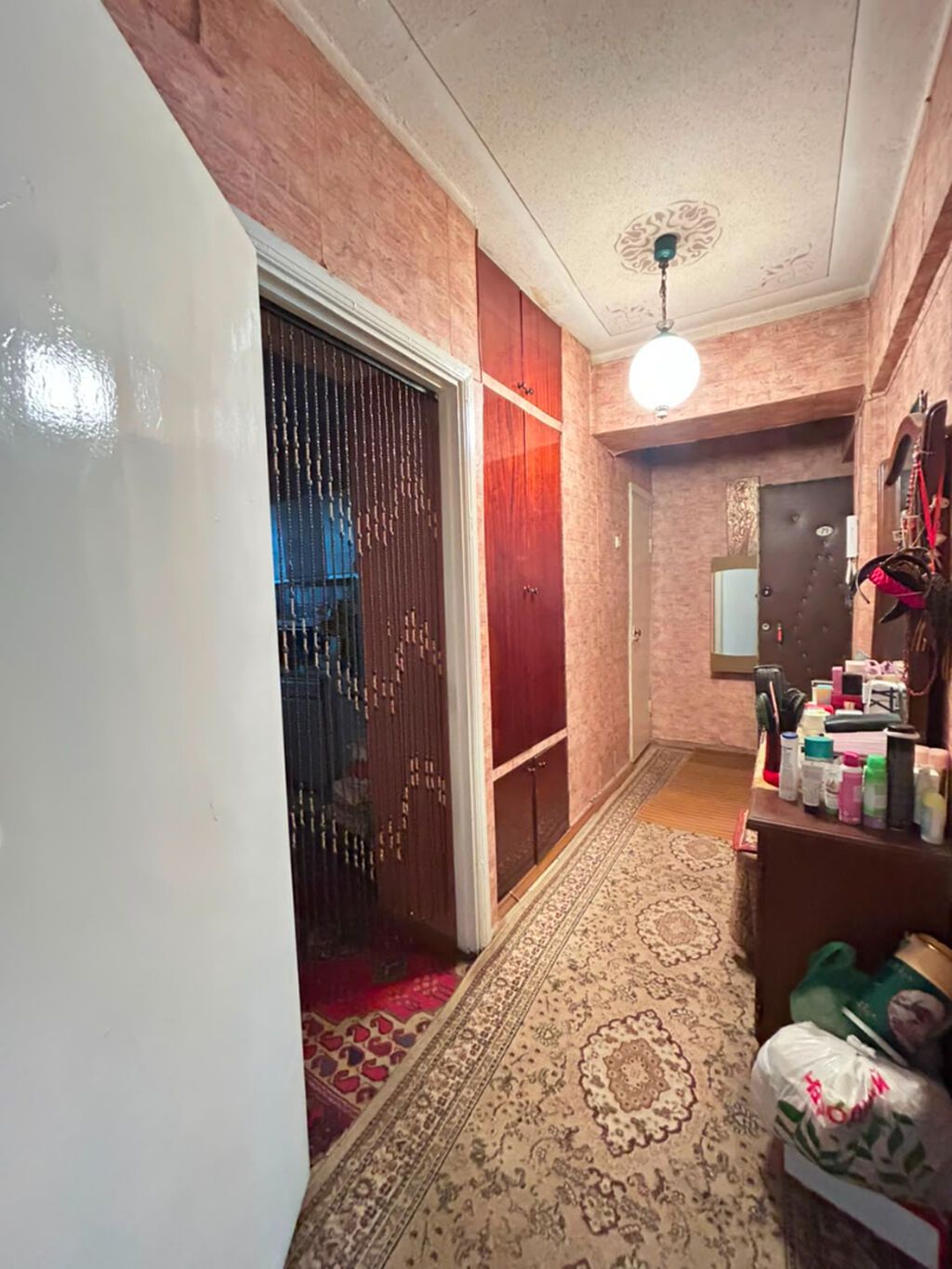 3 комнаты, 62 м², Таатан ТЦ Индивидуалка, 2 этаж, Требуется ремонт: фото 2