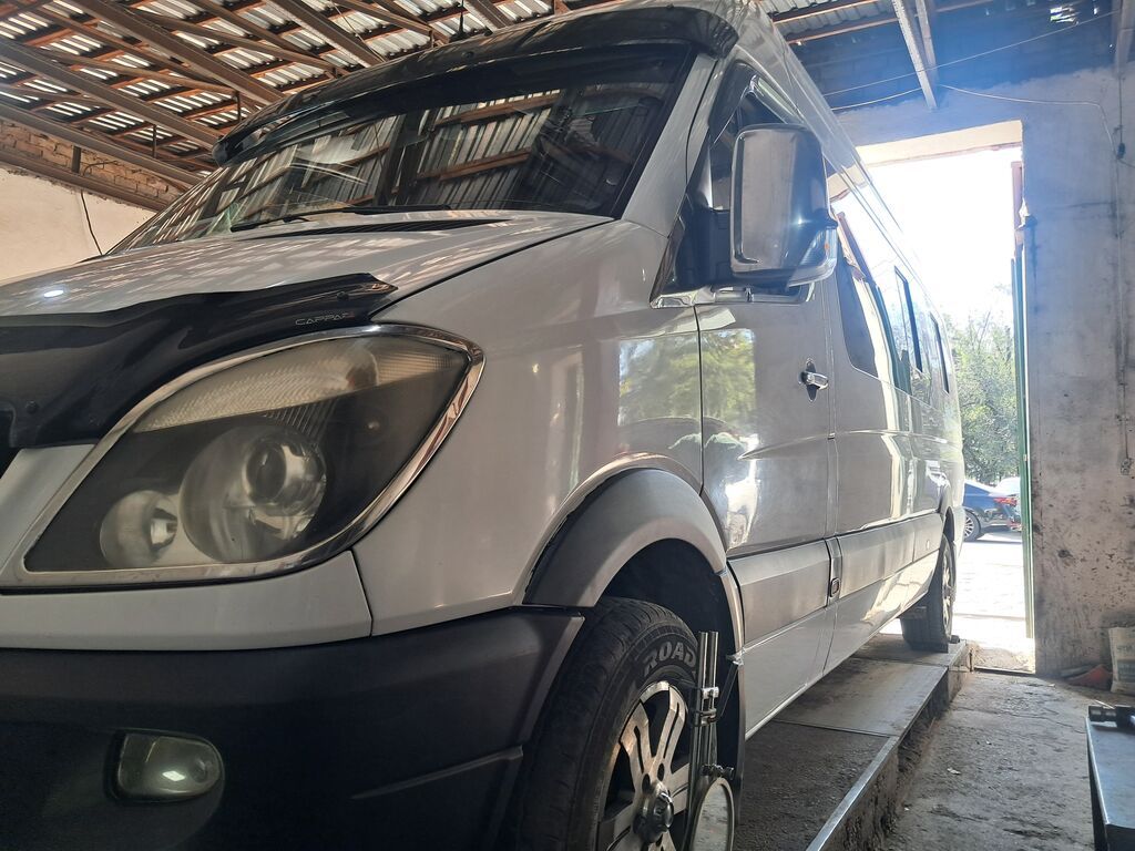 Mercedes-Benz Спринтер: 2007 г., 2.2 л, Механика, Дизель, Бус: фото 1