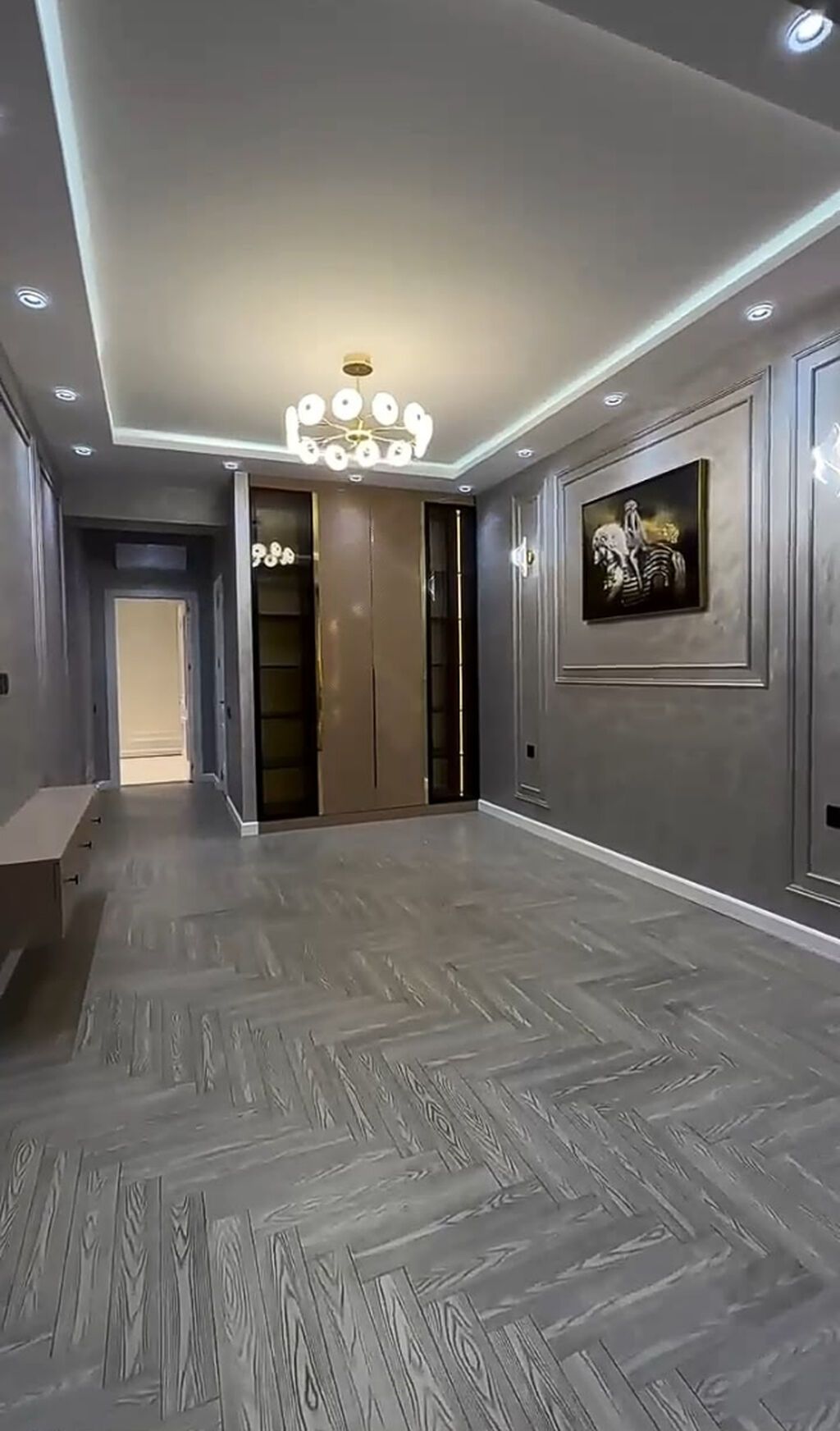 3 otaqlı, Yeni tikili, 137 kv. m