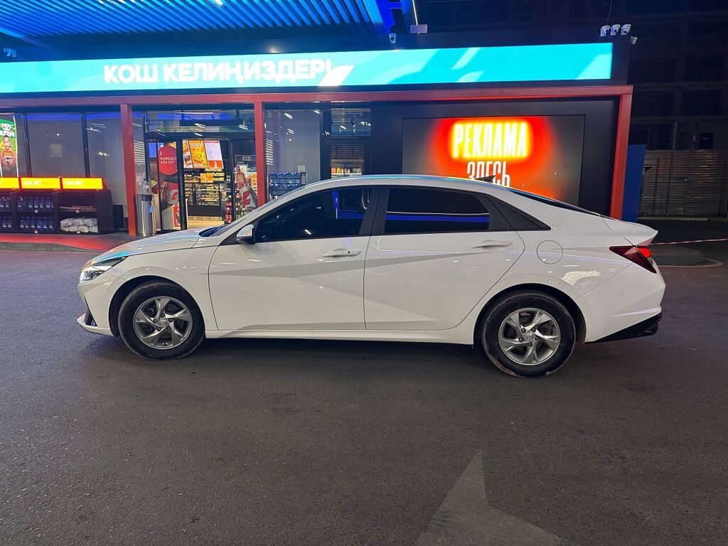 Hyundai Avante: 2021 г., 1.6 л, Автомат, Бензин, Седан: фото 4