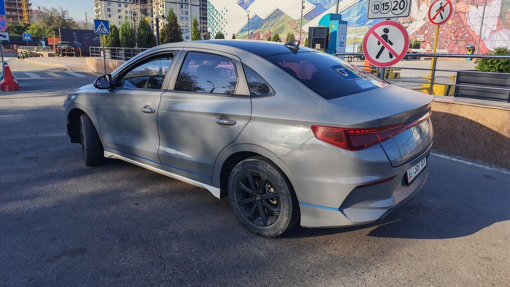 BYD E3: 2020 г., Автомат, Электромобиль, Седан: фото 5