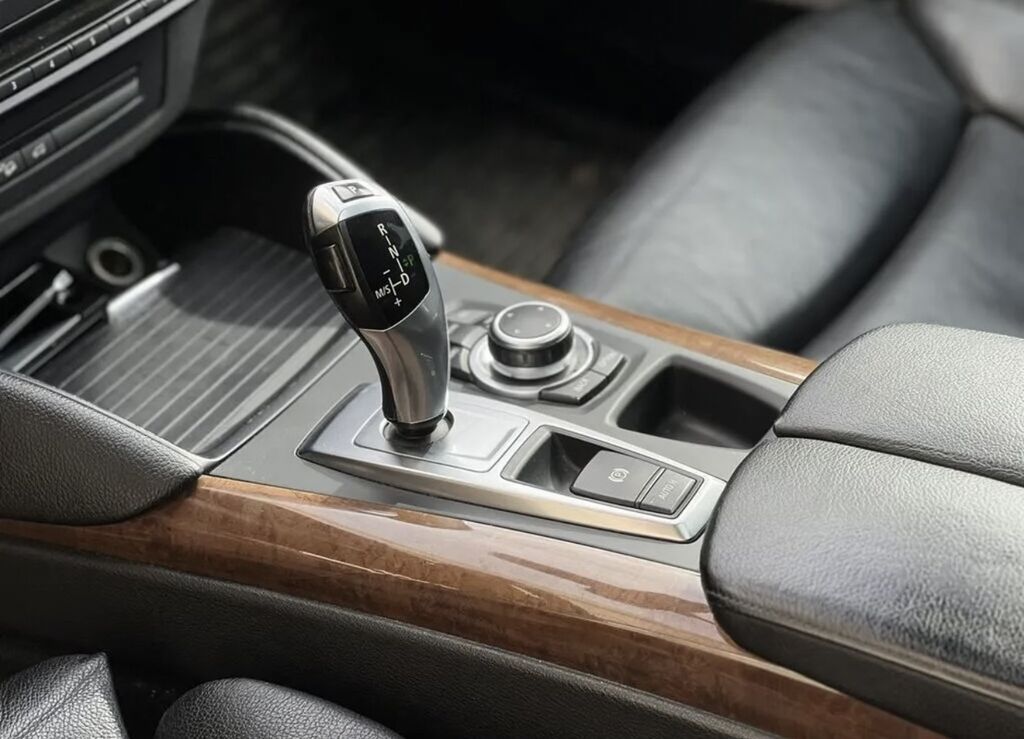 BMW X6: 2008 г., 3 л, Автомат, Бензин, Кроссовер: фото 7