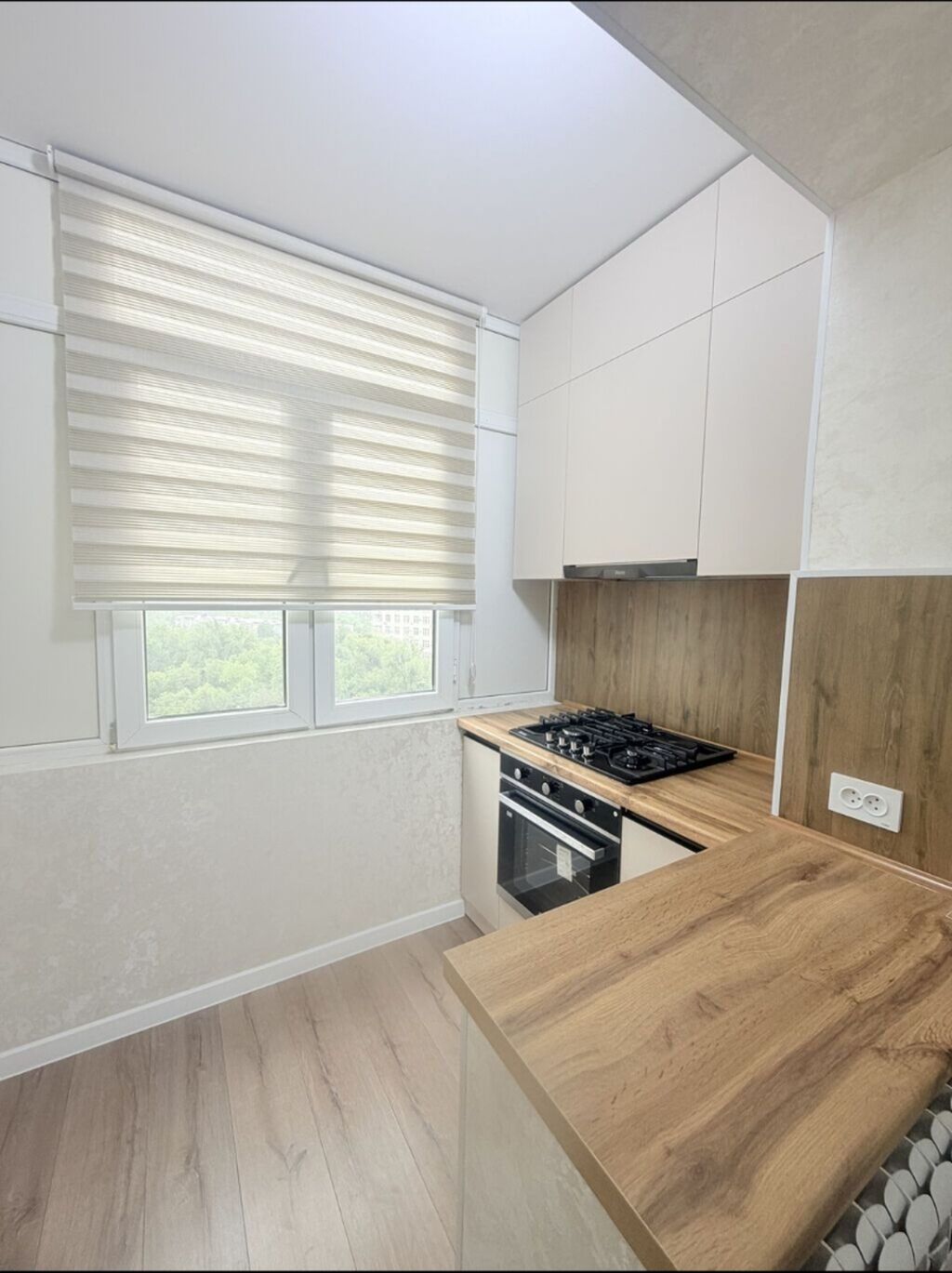 3 комнаты, 74 м², 5 мкр 106 серия, 9 этаж, Евроремонт: фото 4