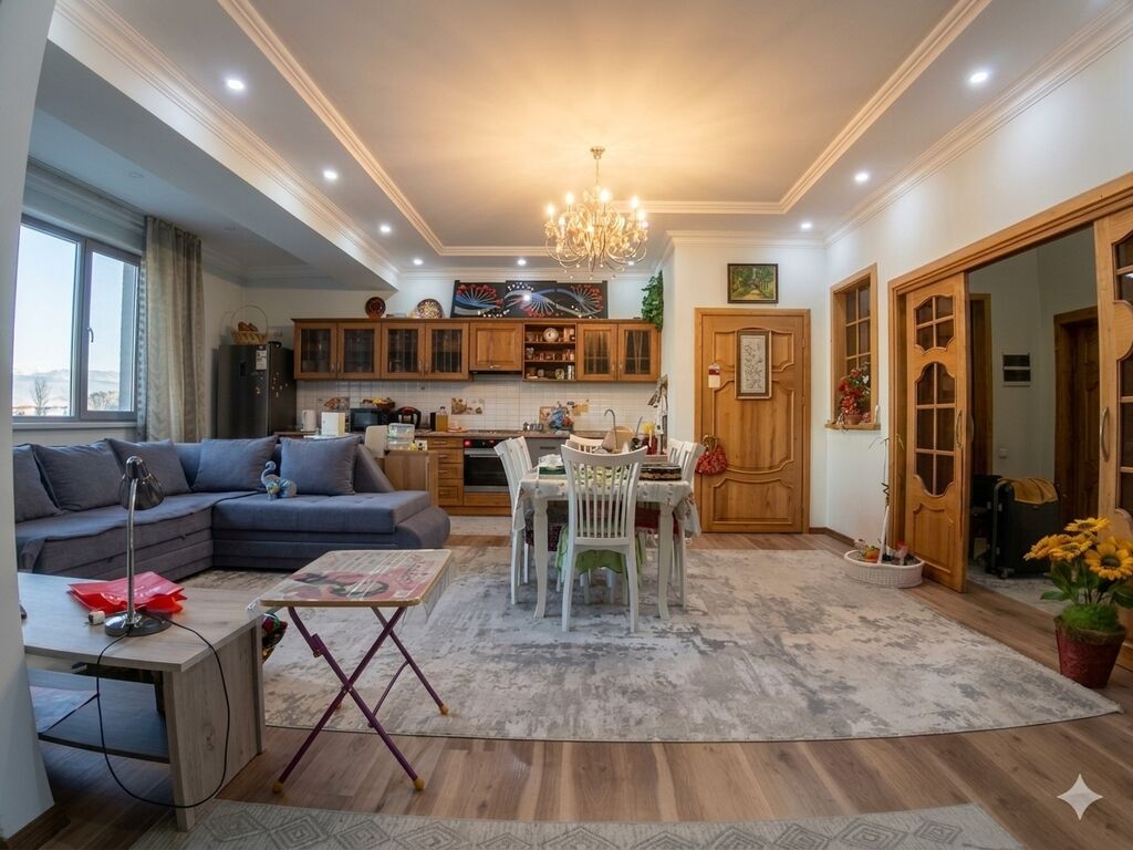 3 комнаты, 105 м², 8 мкр Элитка, 10 этаж: фото 1