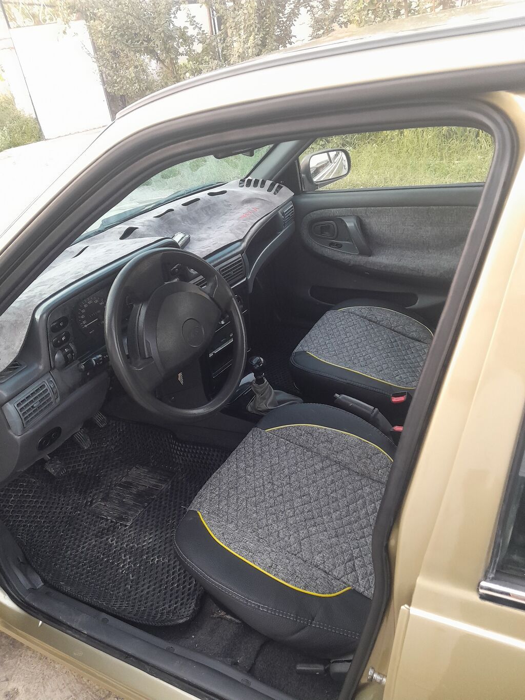 Daewoo Nexia: 2007 г., Седан: фото 7