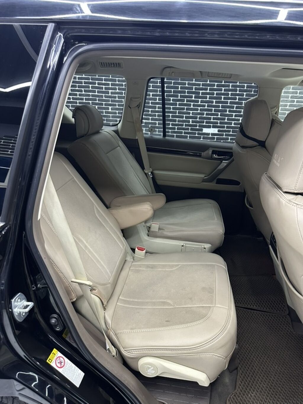 Lexus GX: 2017 г., 4.6 л, Автомат, Газ, Внедорожник: фото 5