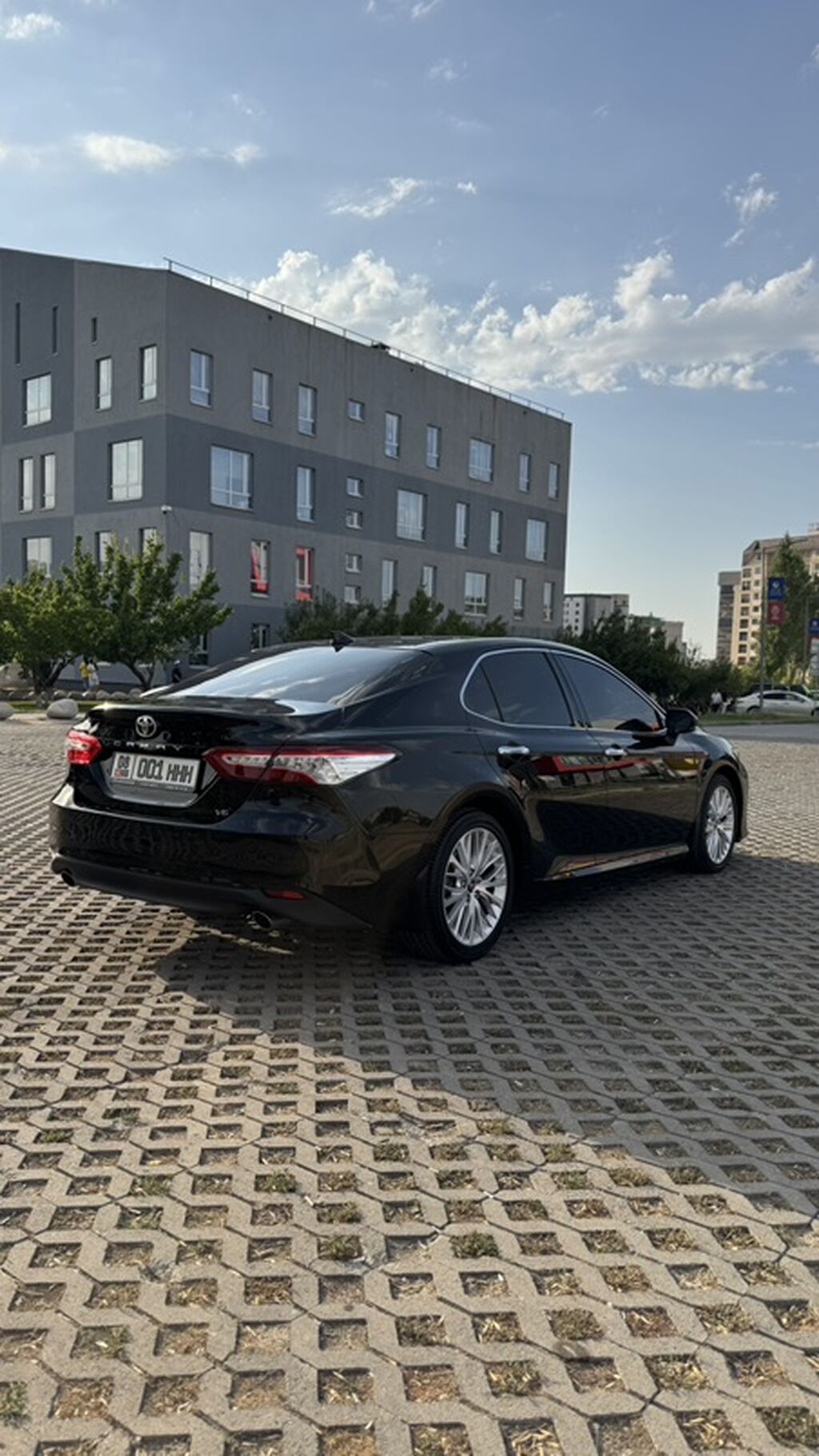 Toyota Camry: 2018 г., 3.5 л, Автомат, Бензин, Седан: фото 4