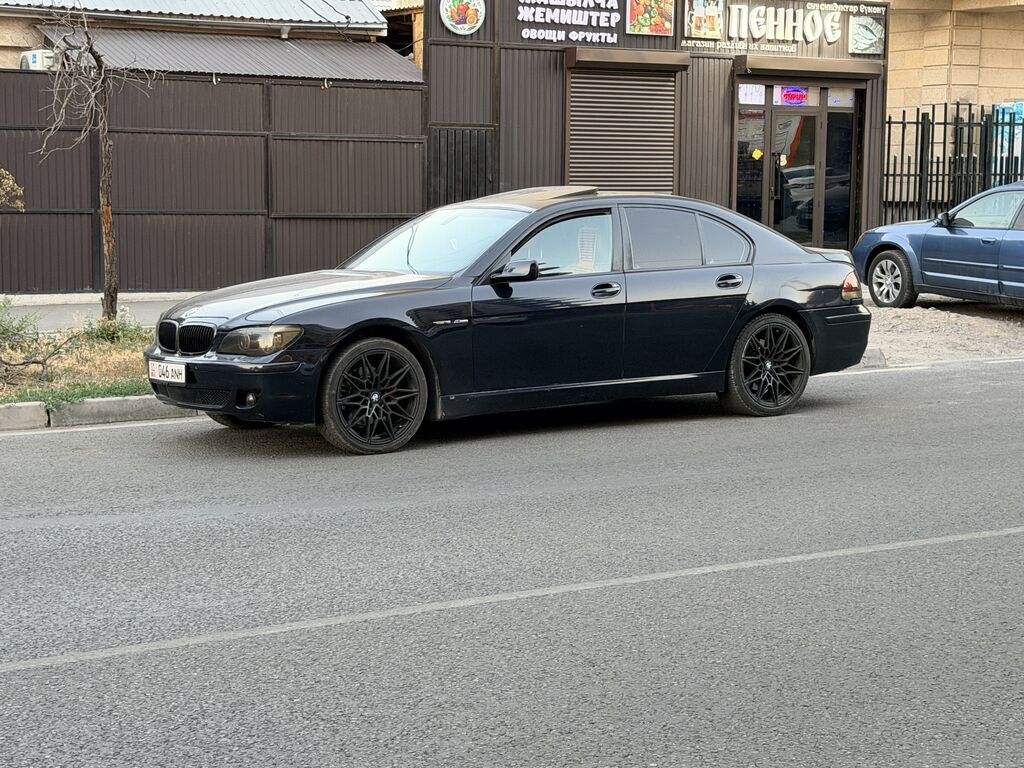 BMW 7 series: 2006 г., 4.8 л, Автомат, Бензин, Седан: фото 2