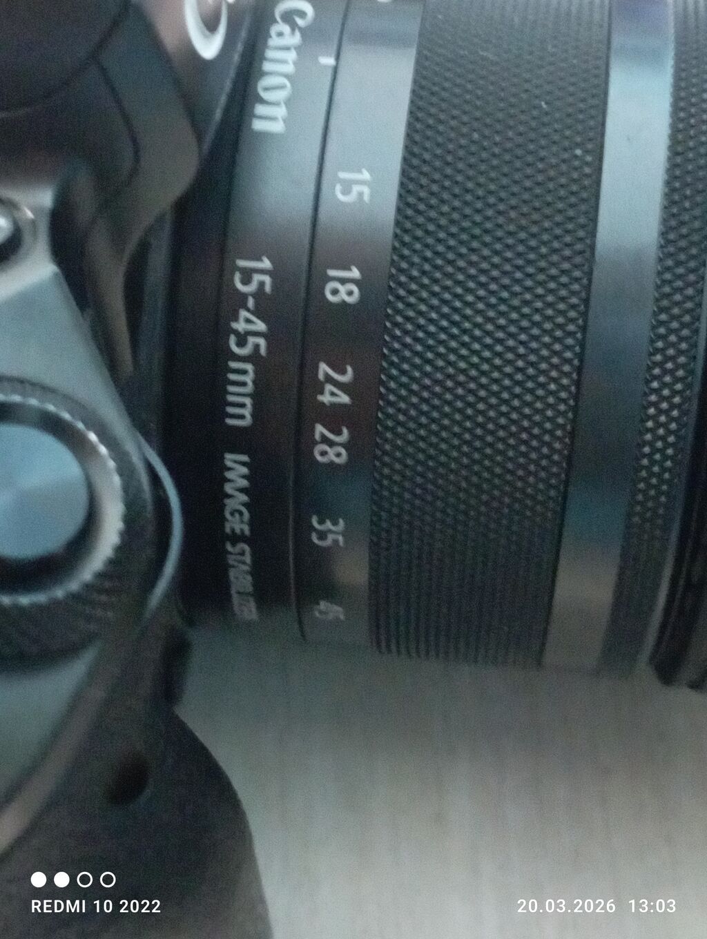 Беззеркальная камера Canon EOS M-серии с кит-объективом Canon Zoom — фото 6