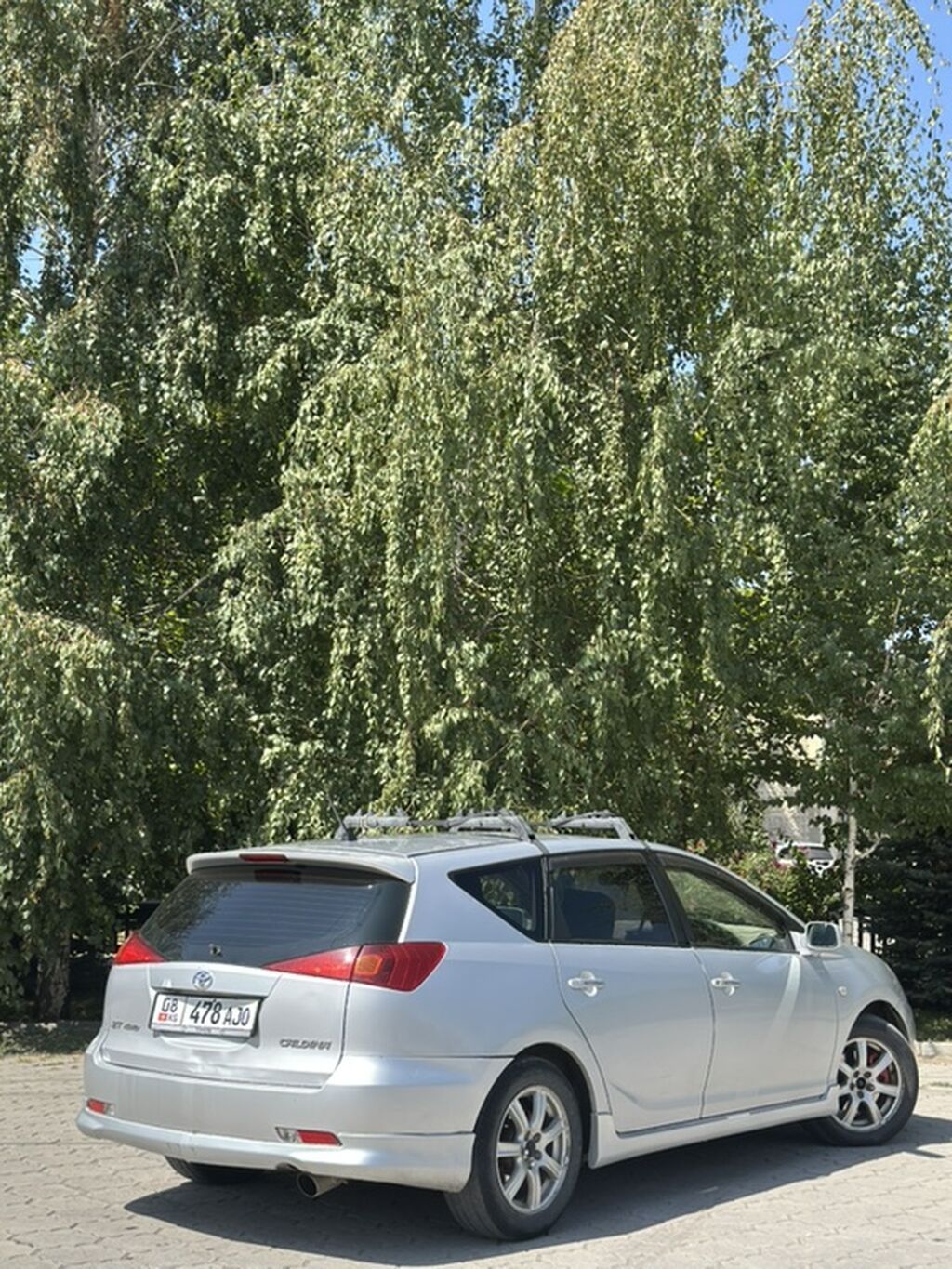 Toyota Caldina: 2002 г., 2 л, Автомат, Бензин, Универсал: фото 3