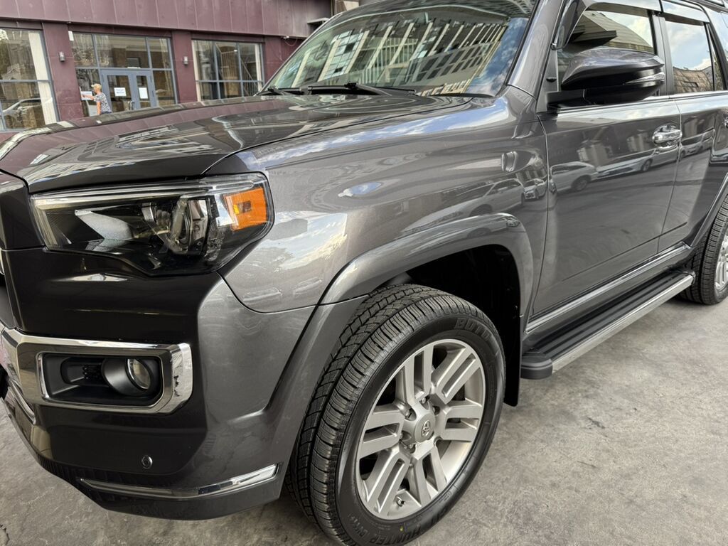 Toyota 4Runner: 2020 г., 4 л, Автомат, Бензин, Внедорожник: фото 4