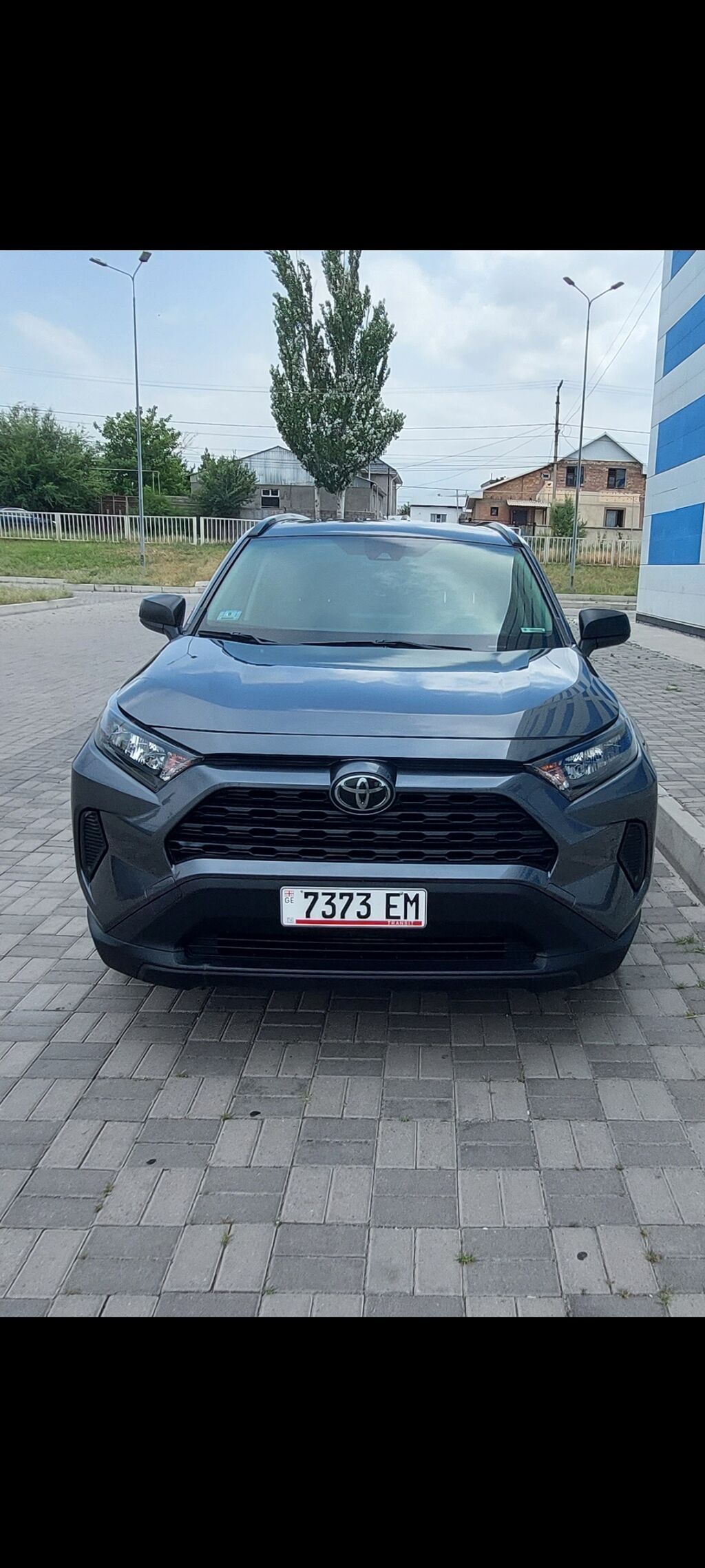 Toyota RAV4: 2019 г., 2.5 л, Автомат, Бензин, Хэтчбэк — фото 2