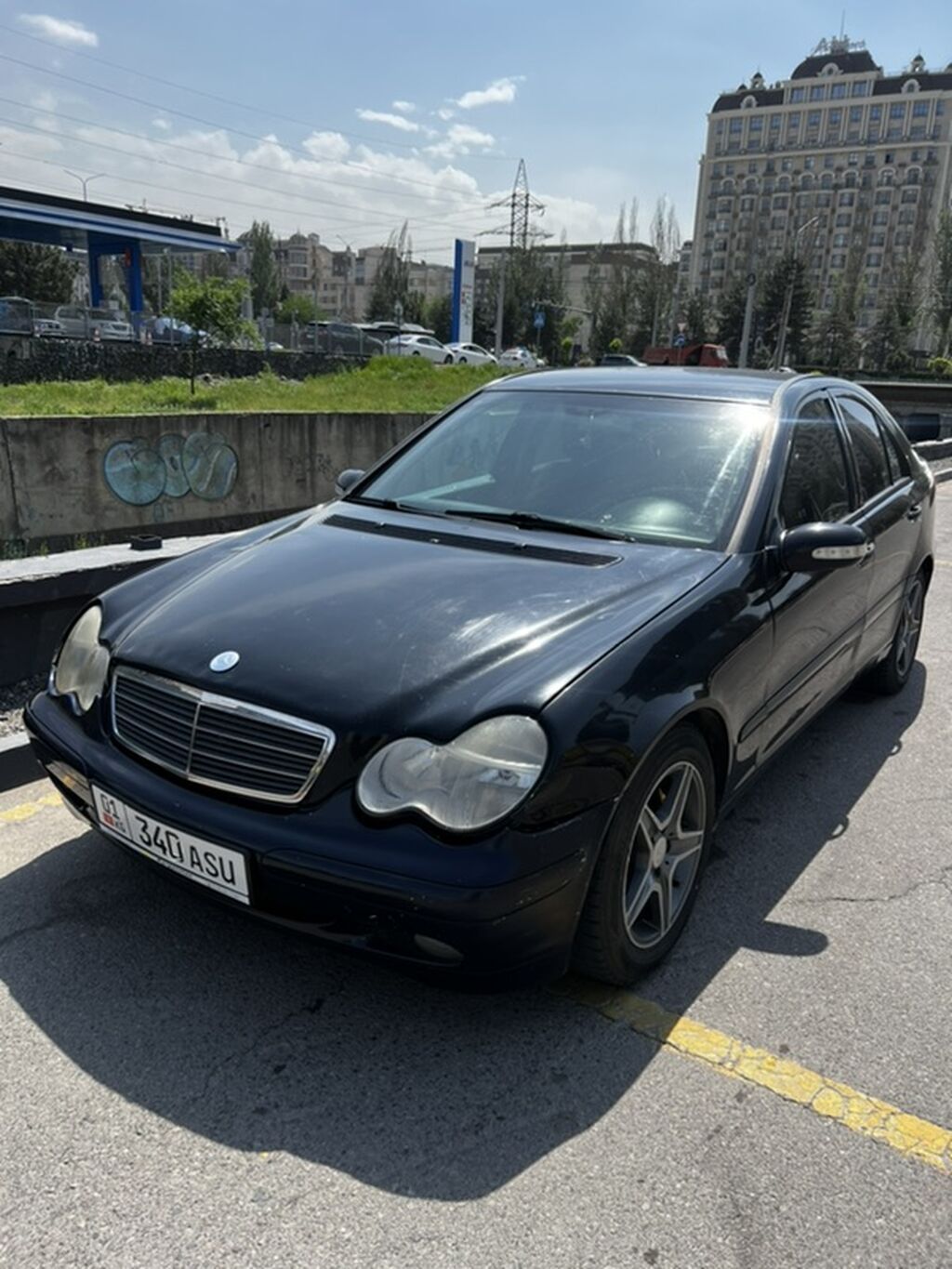 Mercedes-Benz C-Class: 2000 г., 2 л, Автомат, Седан: фото 2