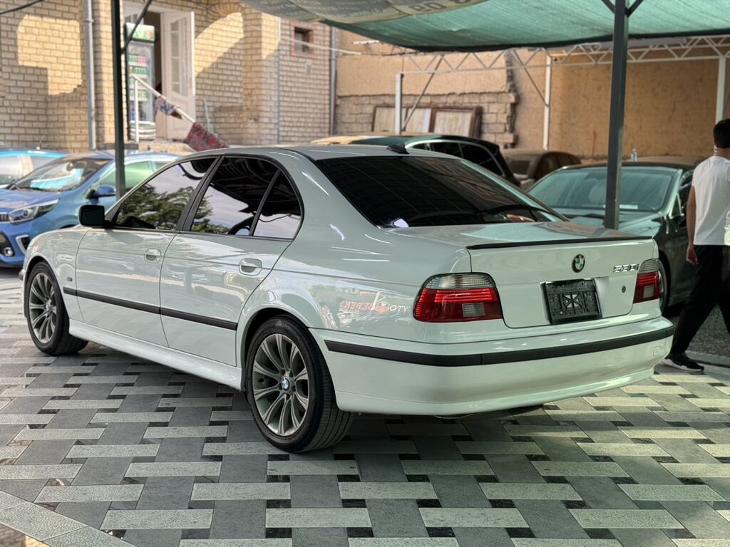 BMW 5 series: 2002 г., 3 л, Автомат, Седан — фото 4