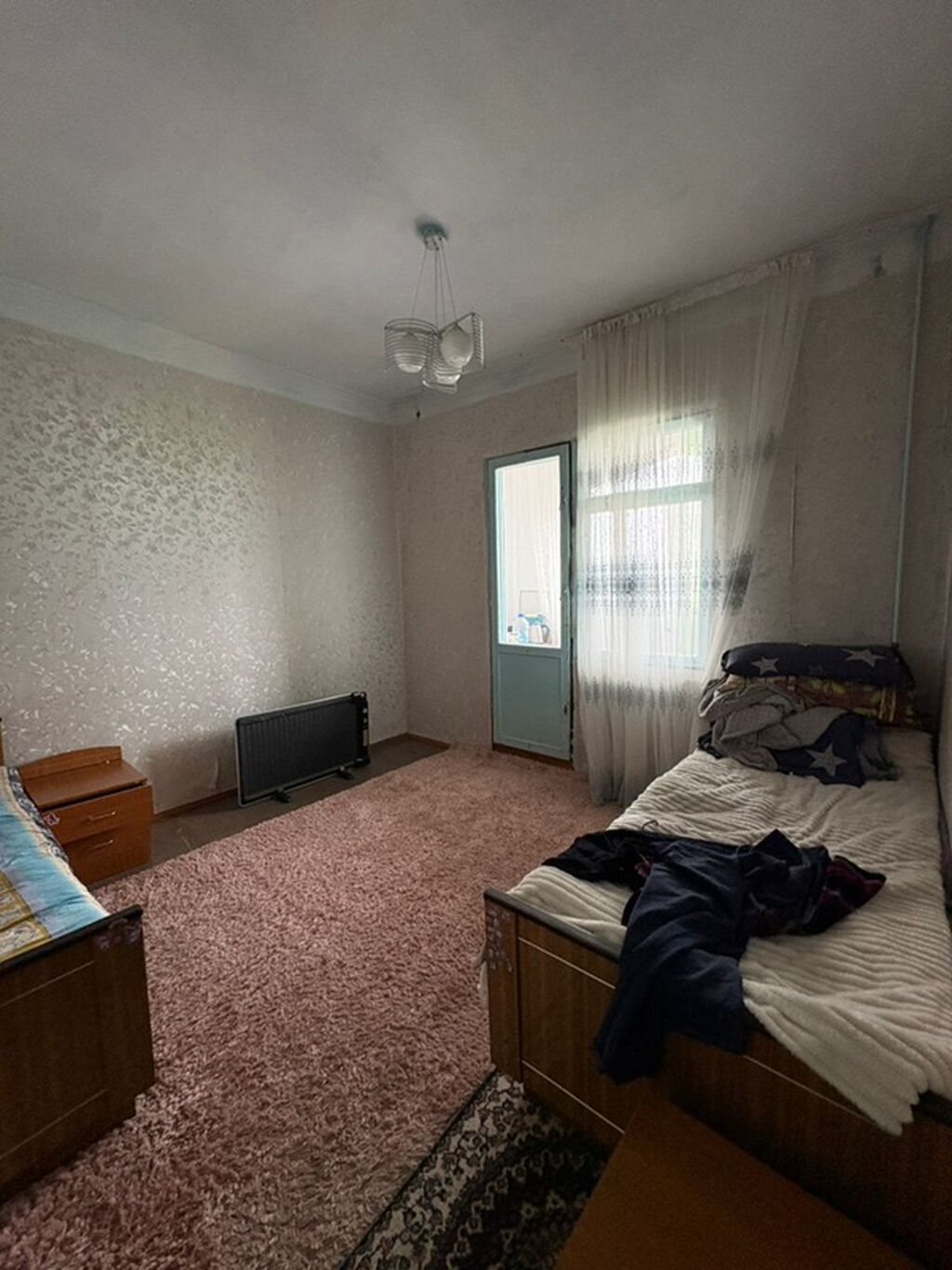3 комнаты, 5 м², 105 серия, 3 этаж, Старый ремонт: фото 3