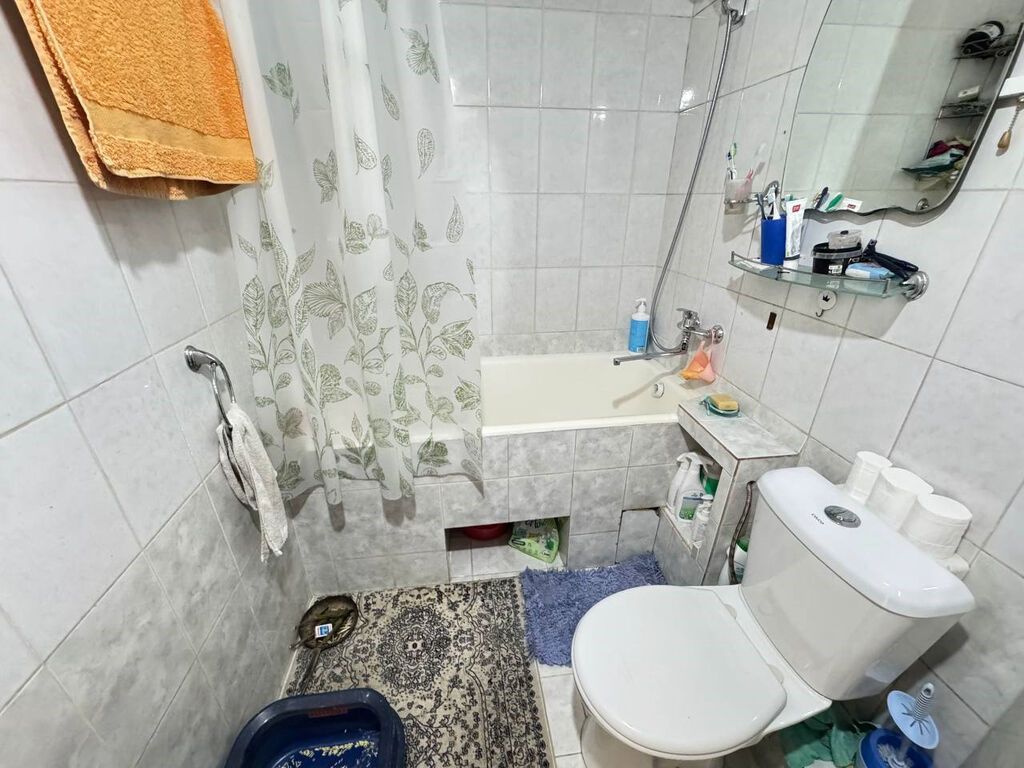 2 комнаты, 43 м², Хрущевка, 2 этаж, Косметический ремонт — фото 6
