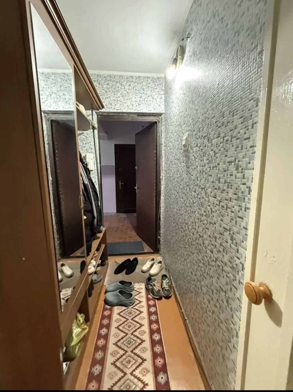 2 комнаты, 45 м², 8 мкр 104 серия, 2 этаж, Косметический ремонт: фото 2