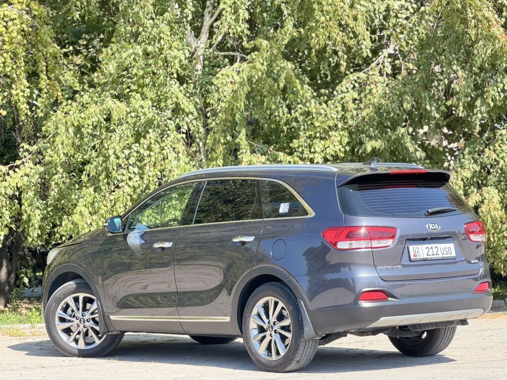 Kia Sorento: 2017 г., 2 л, Автомат, Дизель, Кроссовер: фото 4