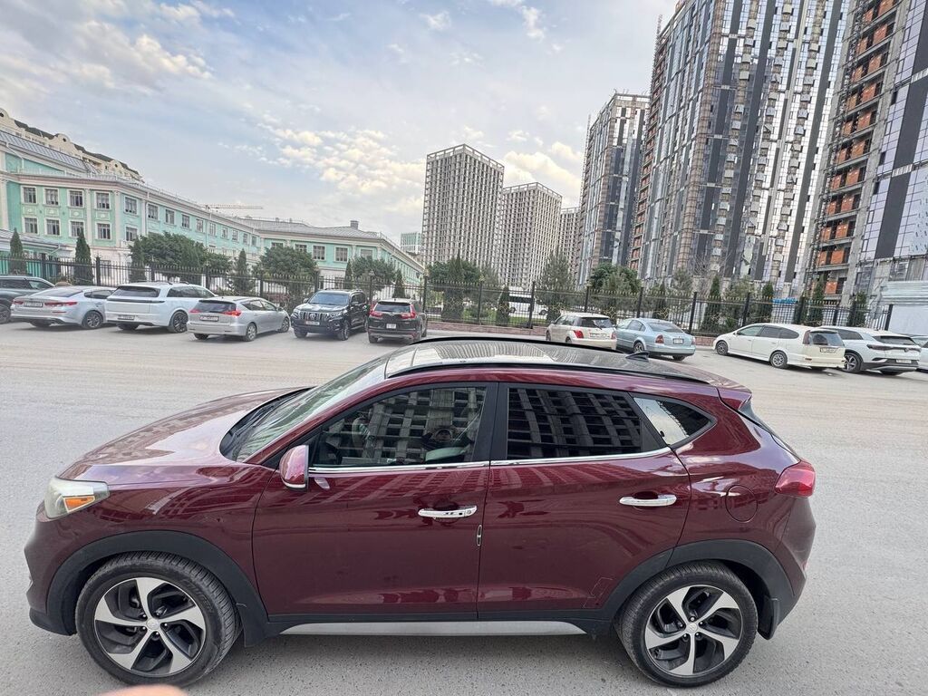 Hyundai Tucson: 2017 г., 1.6 л, Автомат, Бензин, Кроссовер: фото 7