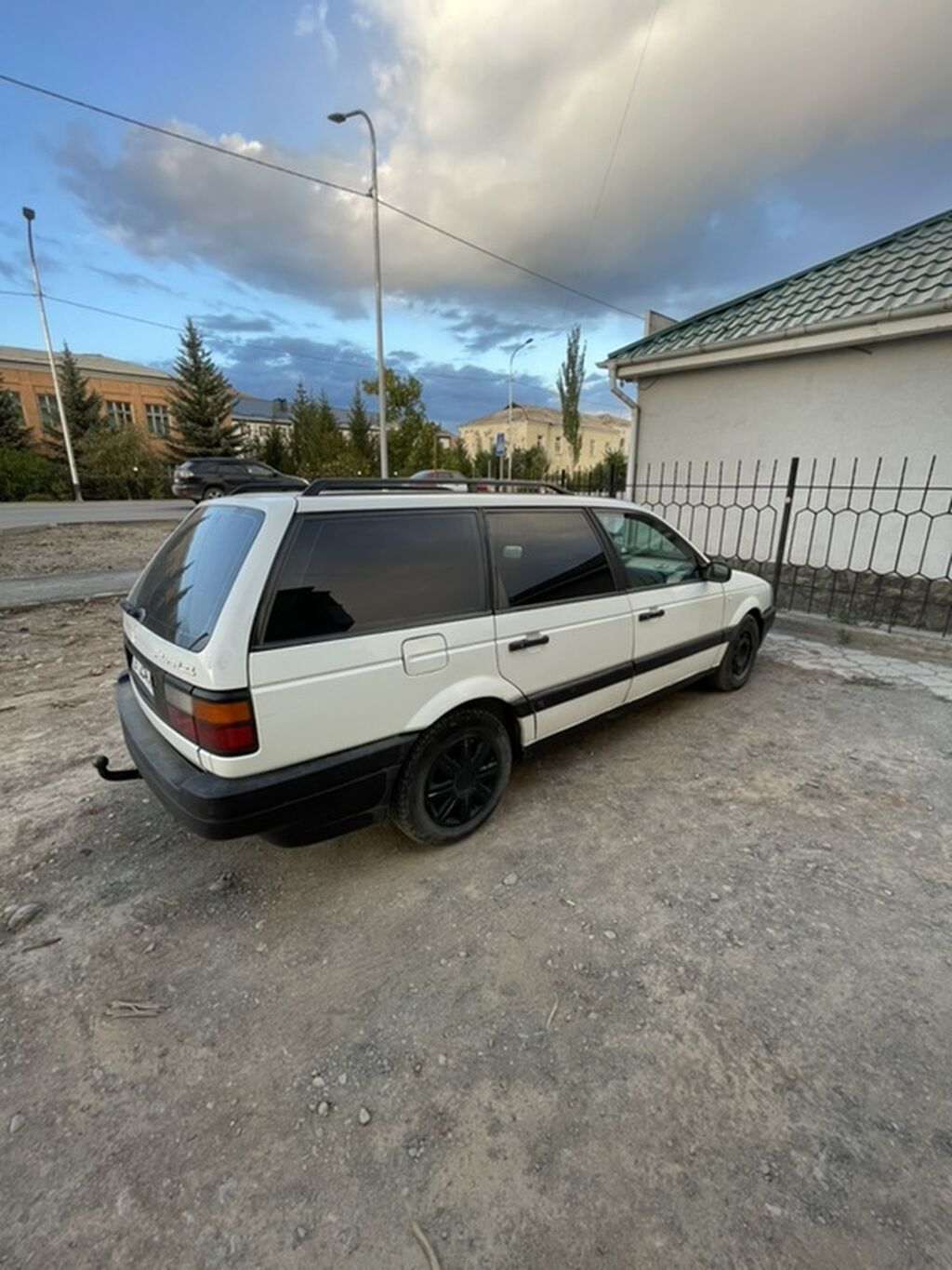 Volkswagen Passat Variant: 1991 г., Универсал: фото 1