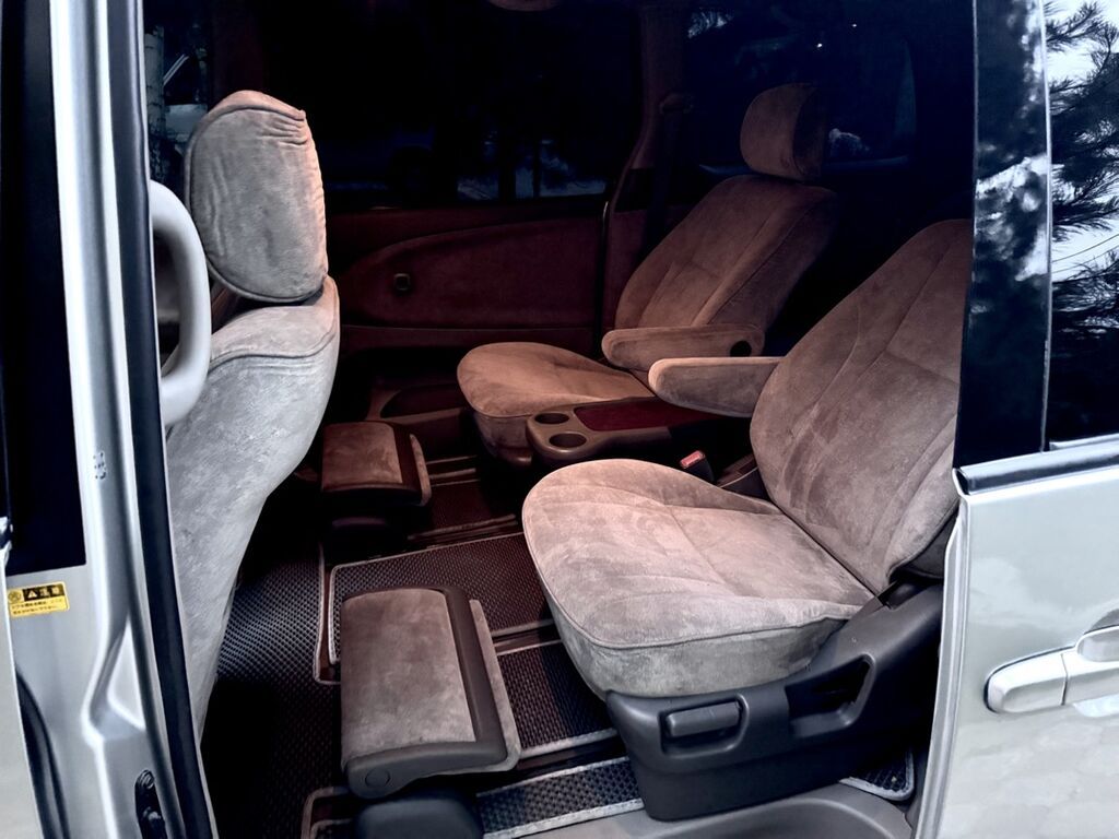 Toyota Estima: 2001 г., 3 л, Автомат, Бензин, Минивэн: фото 8