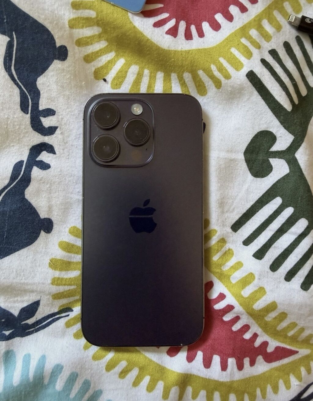 IPhone 14 Pro, Б/у, 128 ГБ, Черный, 100 %: фото 1