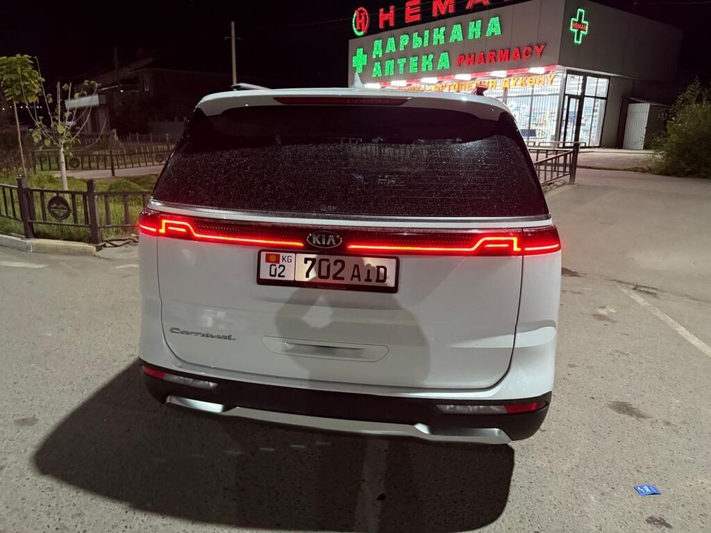 Kia Carnival: 2021 г., 2.2 л, Автомат, Дизель, Минивэн: фото 4