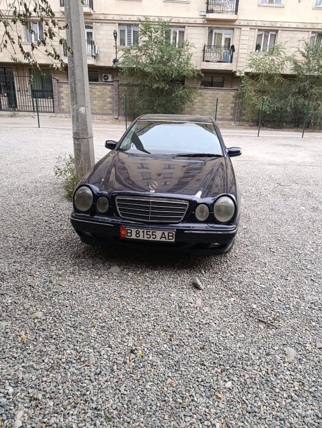 Mercedes-Benz E-Class: 2001 г., 3.2 л, Автомат, Седан: фото 3