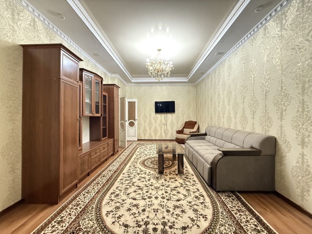 Просторная 4-комнатная квартира с отдельной кухней и гостиной в: фото 1