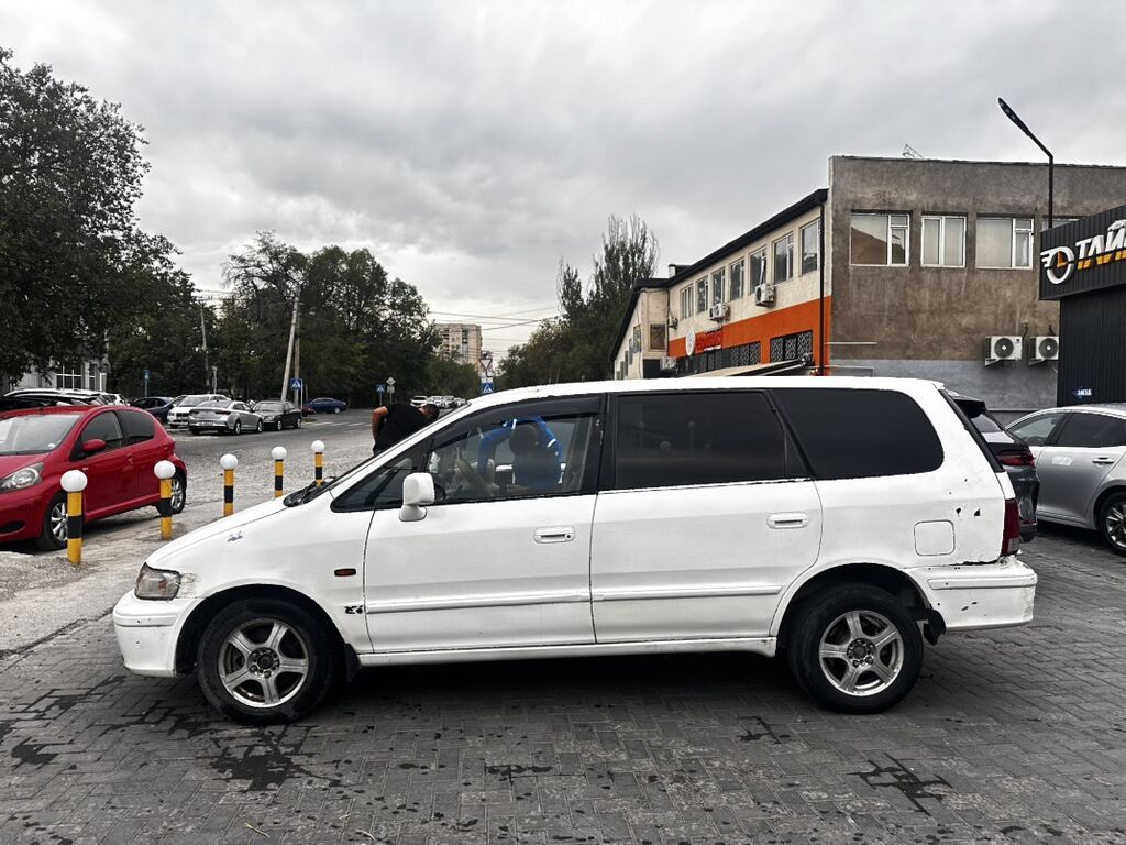 Honda Odyssey: 1999 г., Автомат, Бензин, Минивэн: фото 5