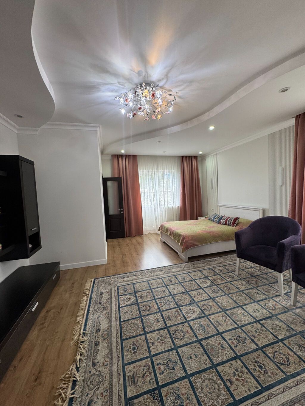 400 м², 6 комнат и более, Азия Молл: фото 8