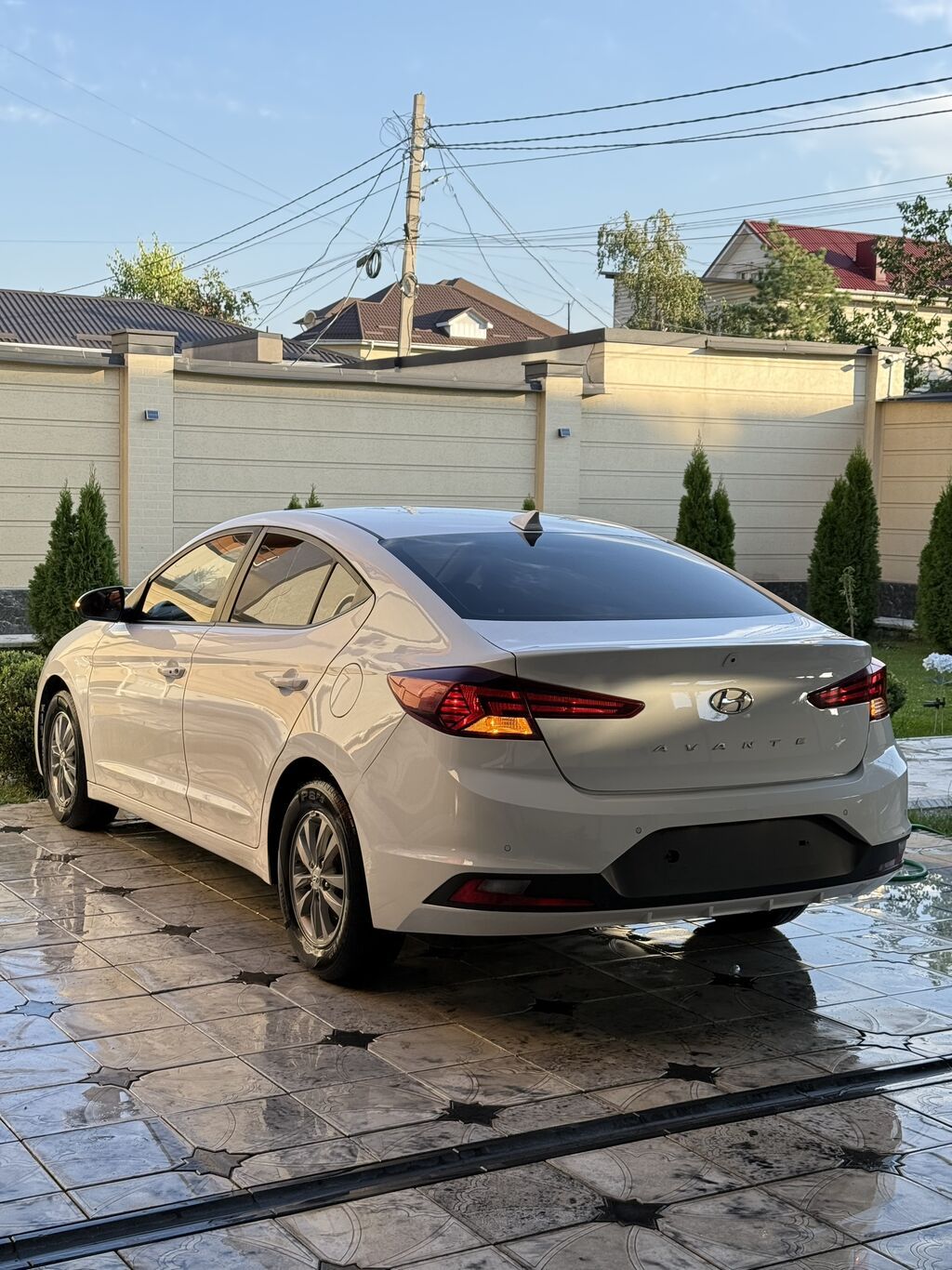Hyundai Avante: 2019 г., 1.6 л, Автомат, Бензин, Седан: фото 4