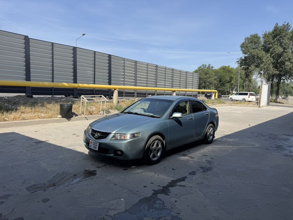 Honda Accord: 2003 г., 2 л, Автомат, Бензин, Седан: фото 8