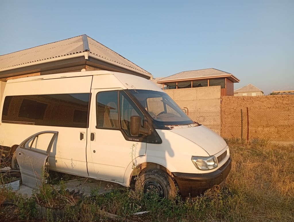 Ford Transit: 2004 г., Фургон: фото 2