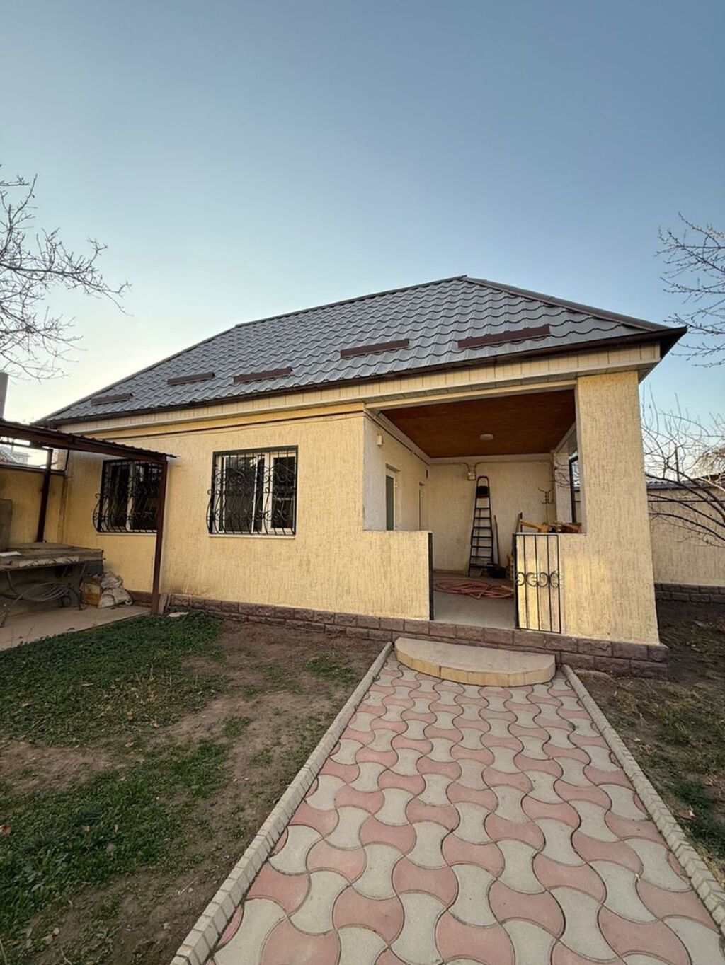 4 комнаты, 153 м², 5 соток, Бишкек, ул. Ахунбаева / Бакаева Агентство недвижимости: фото 3