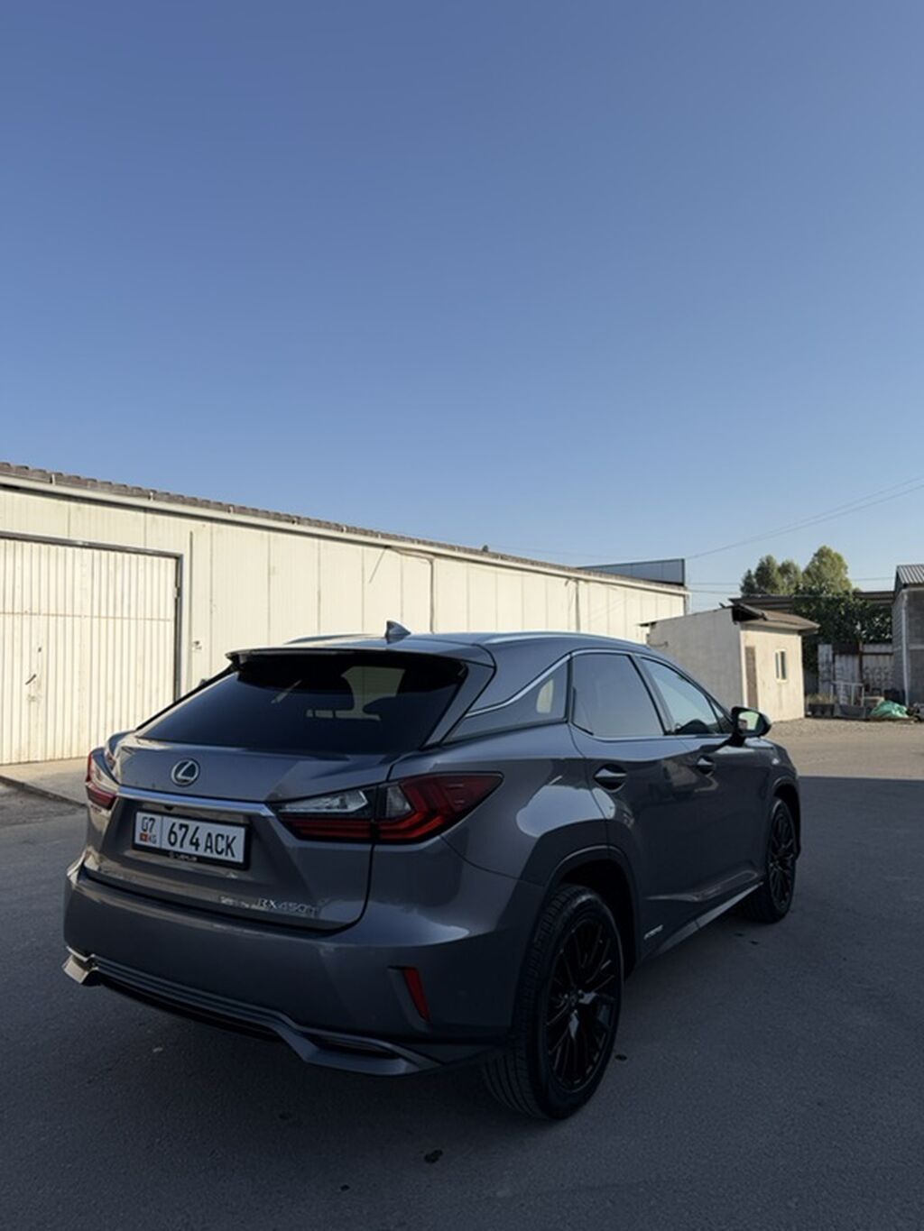 Lexus RX: 2018 г., 3.5 л, Автомат, Гибрид, Кроссовер: фото 3