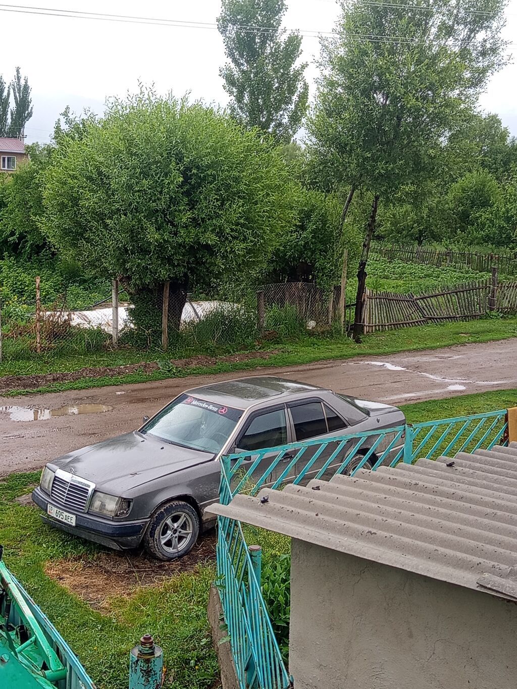 Mercedes-Benz W124: 1991 г., 2.3 л, Механика, Дизель, Седан: фото 3