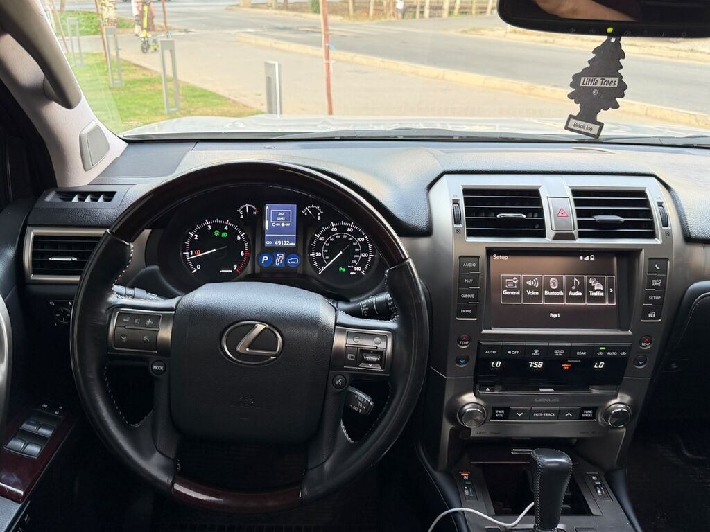 Lexus GX: 2019 г., 4.6 л, Автомат, Бензин, Внедорожник: фото 6