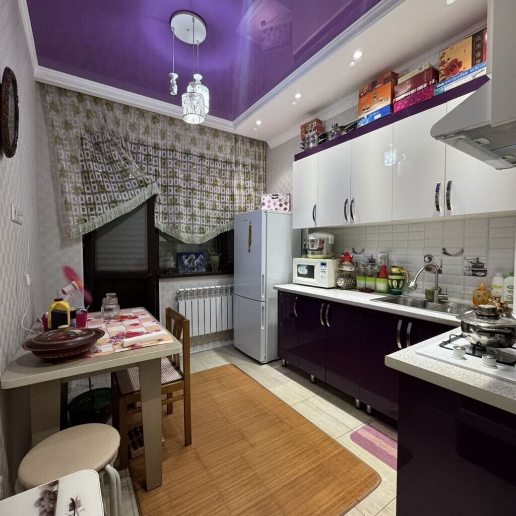 1 комната, 46 м², Асанбай мкр Элитка, 11 этаж, Старый ремонт: фото 2