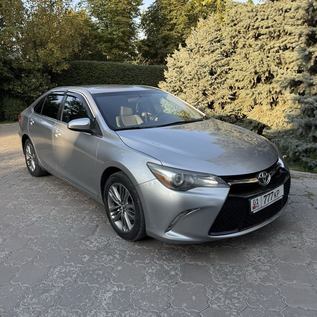 Toyota Camry: 2016 г., 2.5 л, Автомат, Бензин, Седан: фото 1
