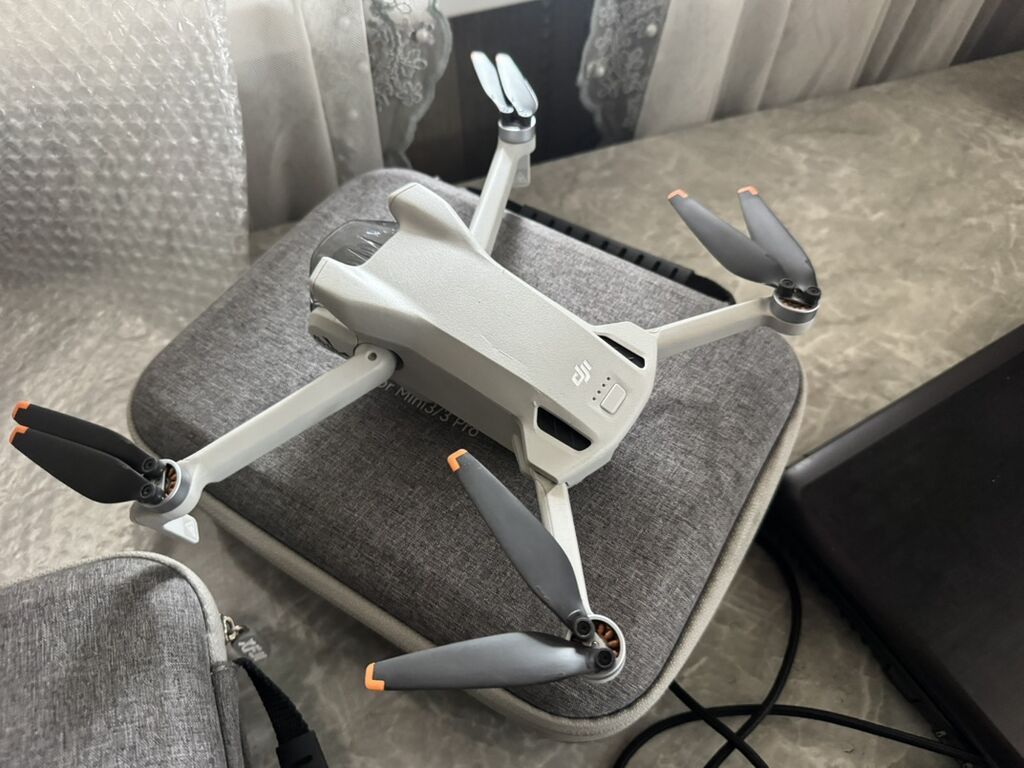 DJI Mini 3 — компактный ультралёгкий квадрокоптер с камерой и пультом: фото 2