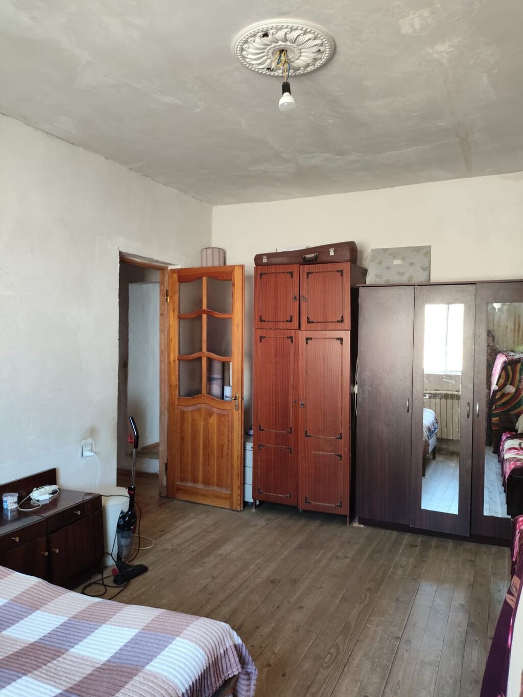 4 otaqlı, 120 kv. m, Kredit yoxdur, Təmirsiz