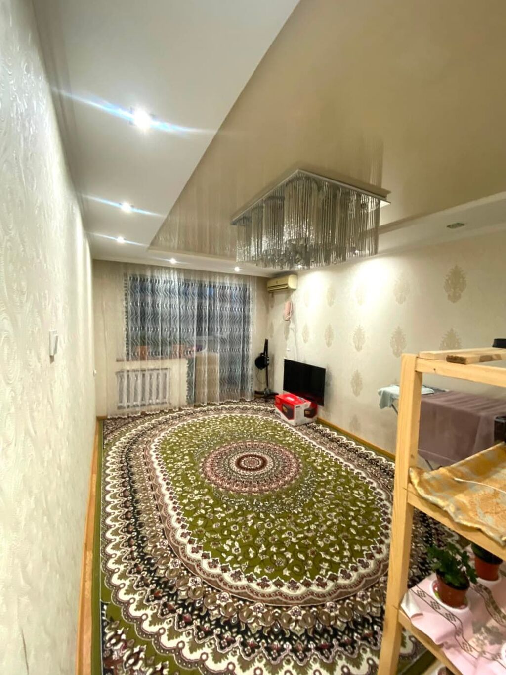 3 комнаты, 58 м², 1000 мелочей 104 серия, 4 этаж, Старый ремонт: фото 1